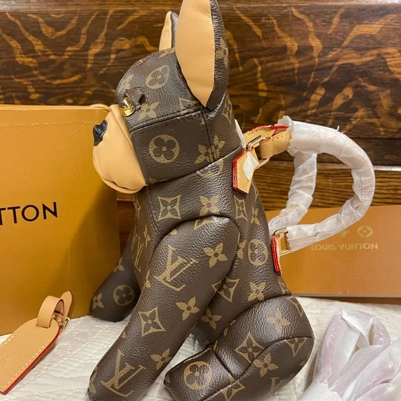 Louis Vuitton Pooch bag - Picture 6 of 8